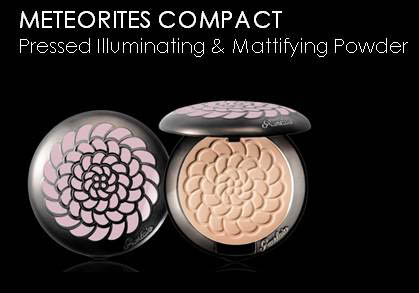 Guerlain Meteorites Makeup Brush. Guerlain Meteorites Compact